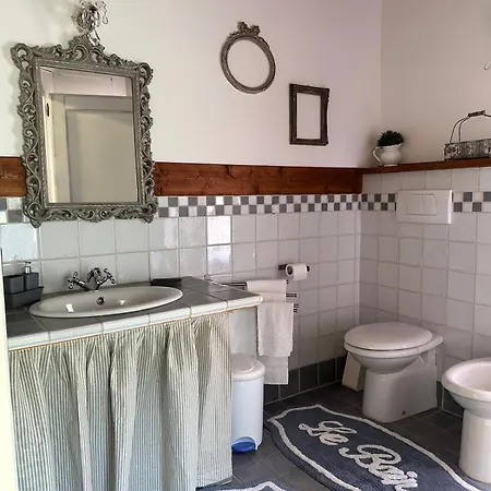 Bednbarchessa לינה וארוחת בוקר 3*