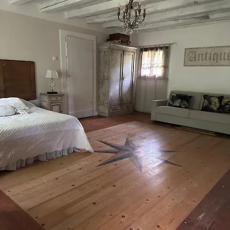 Bednbarchessa 3* פורטוגרוארו