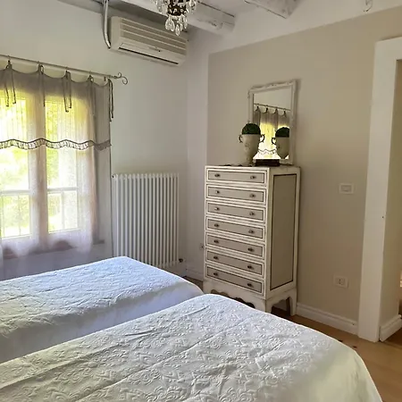 לינה וארוחת בוקר Bednbarchessa פורטוגרוארו