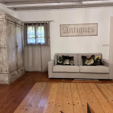 Bednbarchessa לינה וארוחת בוקר 3*