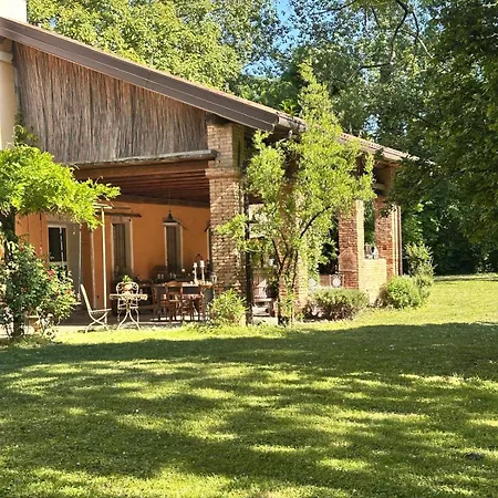 Bednbarchessa לינה וארוחת בוקר